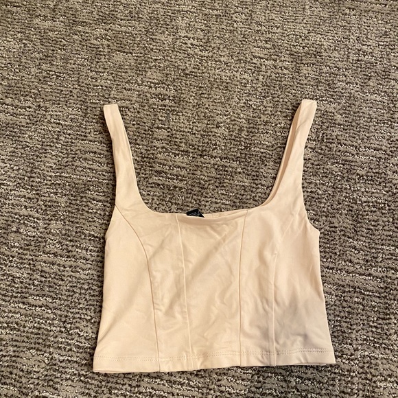 Forever 21 Tops - Forever 21 Crop Top